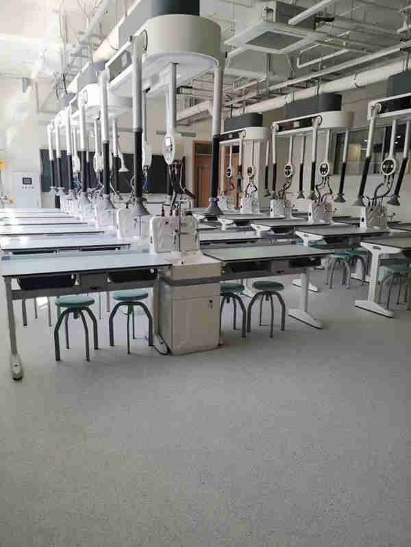 School vinyl sheet flooring 1