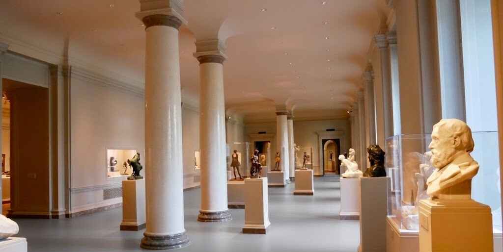 Homogeneous Flooring in Museum 3 pic