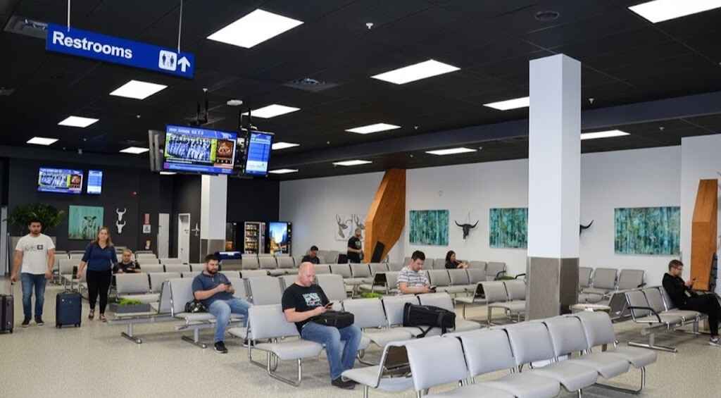 Homogeneous flooring in airpots 4.jpg pic