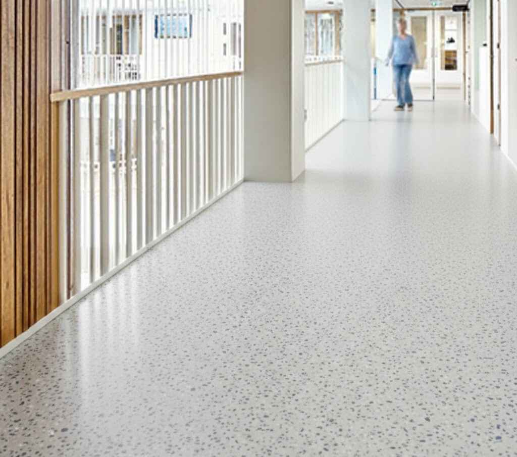 Heterogeneous Flooring in Commercial 3 Pic